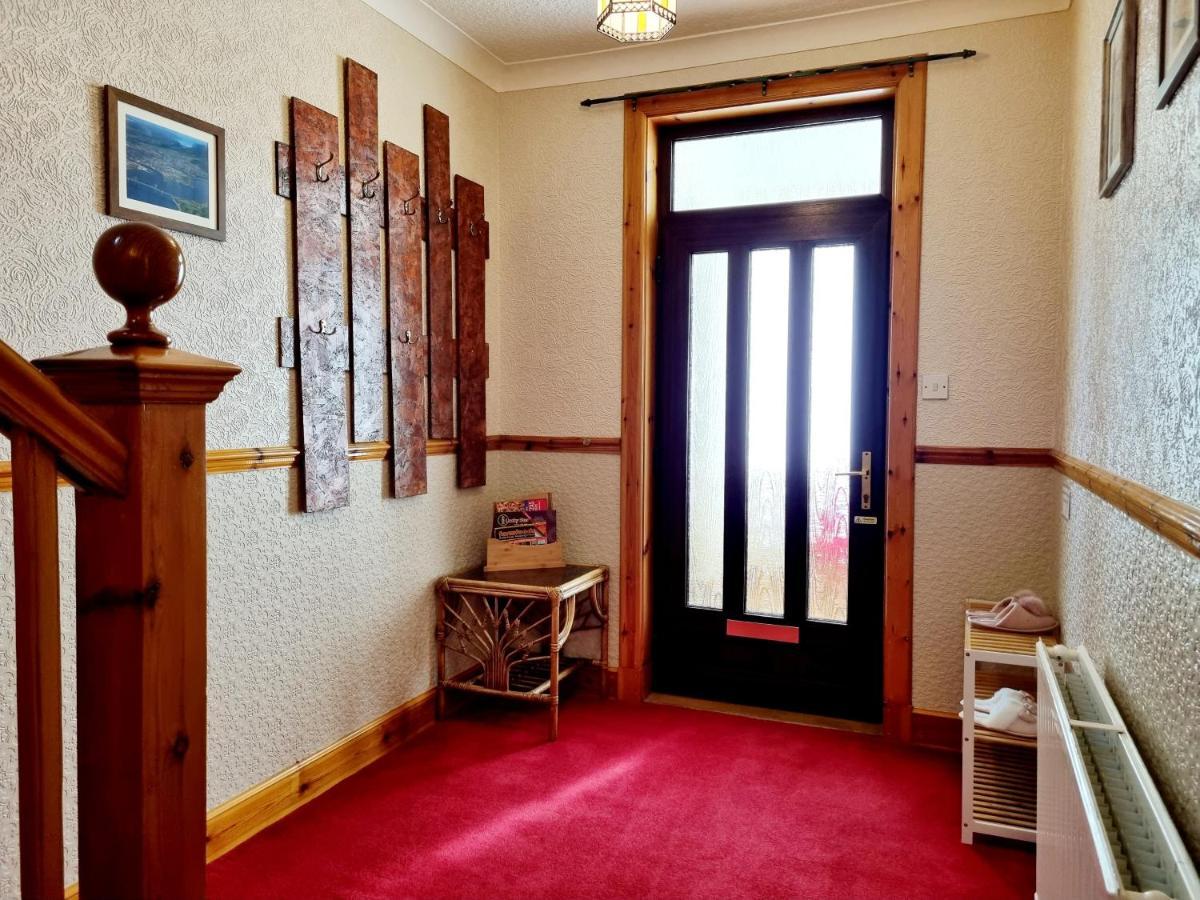 Inverness City 3 Bedroom House Free Parking ภายนอก รูปภาพ