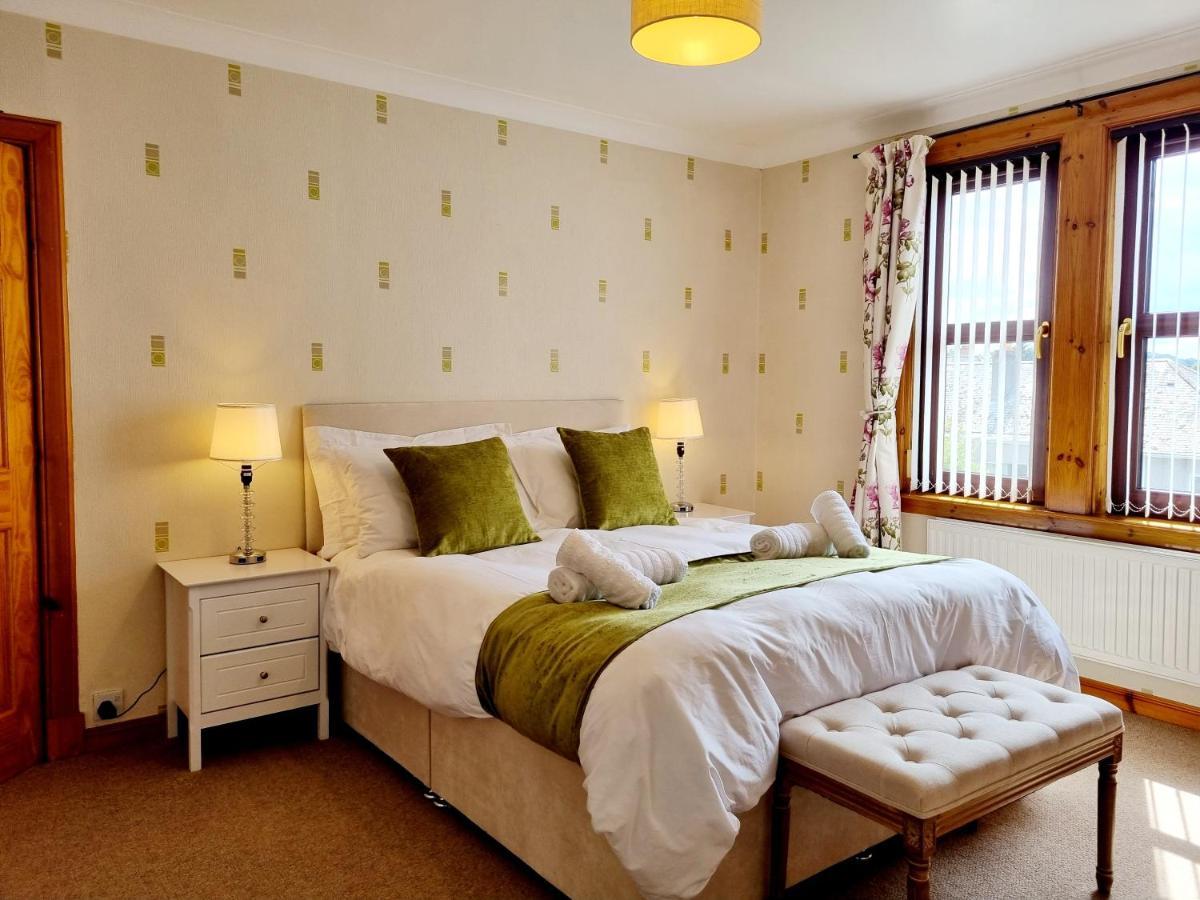Inverness City 3 Bedroom House Free Parking ภายนอก รูปภาพ